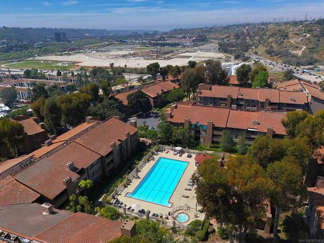 10425 Caminito Cuervo 209, San Diego, CA 92108