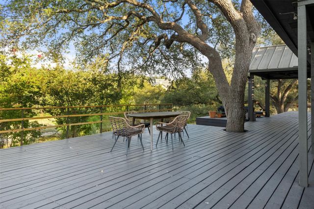 412 Rancho Grande DR, Wimberley, TX 78676