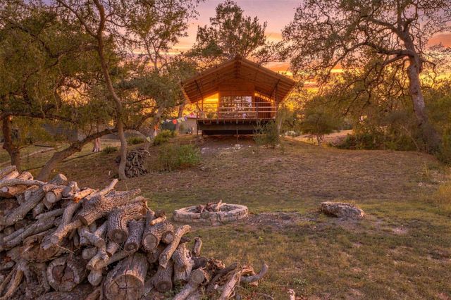 412 Rancho Grande DR, Wimberley, TX 78676
