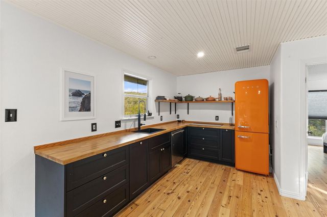412 Rancho Grande DR, Wimberley, TX 78676