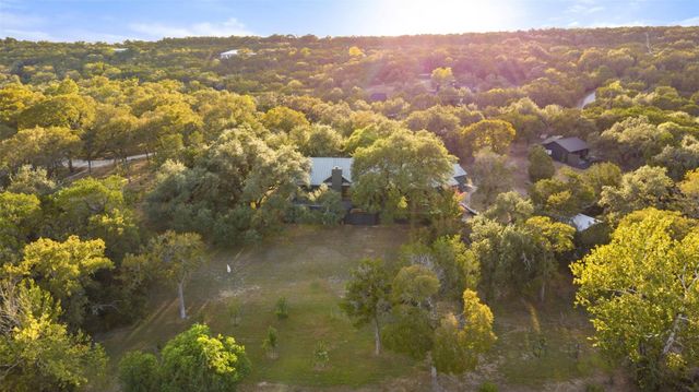 412 Rancho Grande DR, Wimberley, TX 78676