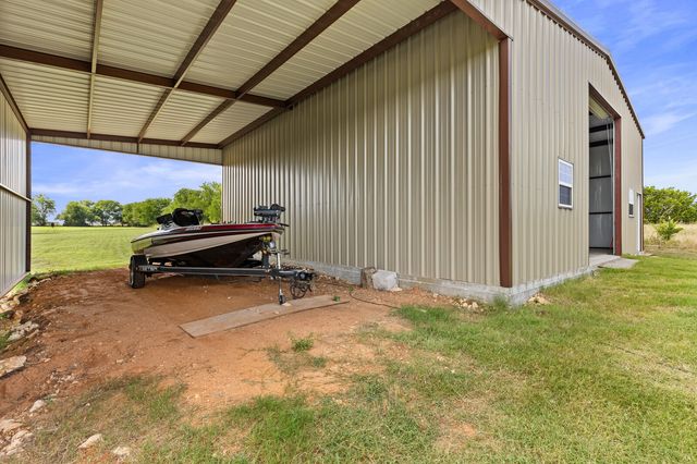723 W Lee Avenue, Whitney, TX 76692