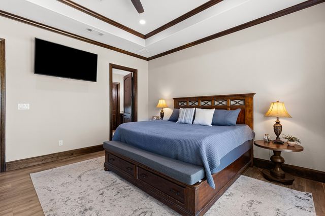 723 W Lee Avenue, Whitney, TX 76692