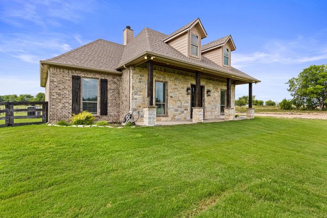 723 W Lee Avenue, Whitney, TX 76692