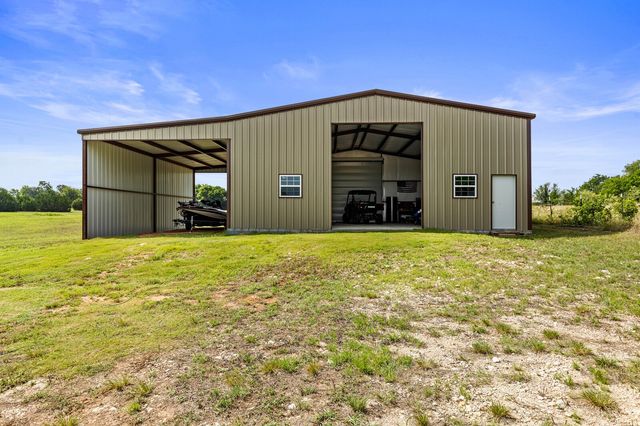 723 W Lee Avenue, Whitney, TX 76692