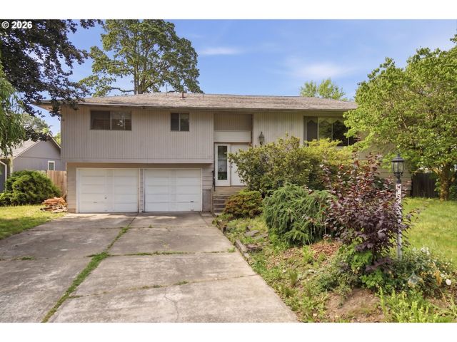 8530 Sw BIRCH St, Portland, OR 97223