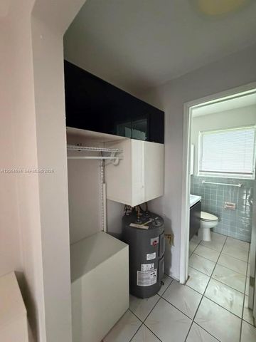 1120 N 14th Avenue 2, Hollywood, FL 33020