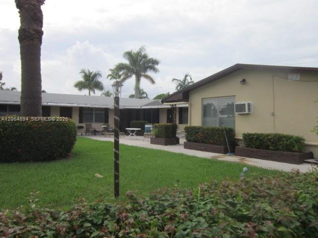 1120 N 14th Avenue 2, Hollywood, FL 33020
