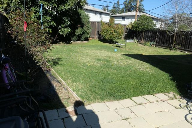 Whitehall Avenue, Campbell, CA 95008