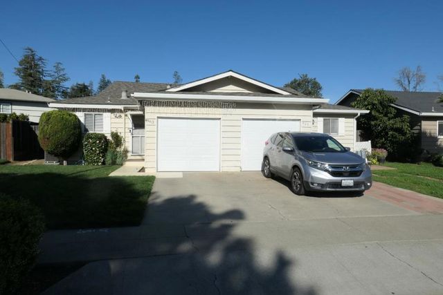 Whitehall Avenue, Campbell, CA 95008