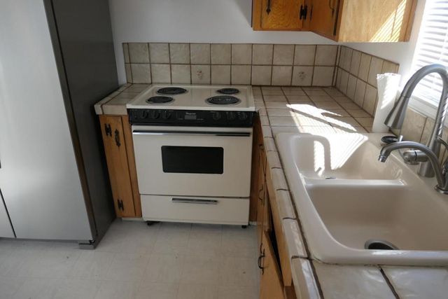 Whitehall Avenue, Campbell, CA 95008