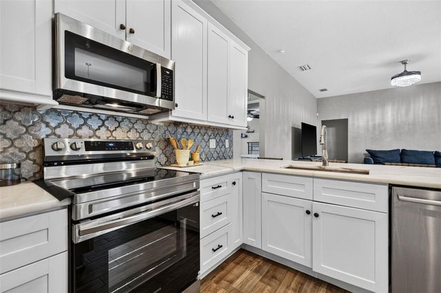 5849 RIVA RIDGE DRIVE, Wesley Chapel, FL 33544