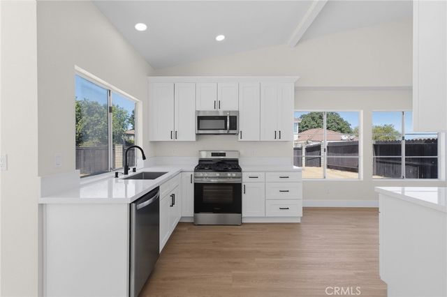 1074 Basilone Drive, Riverside, CA 92506