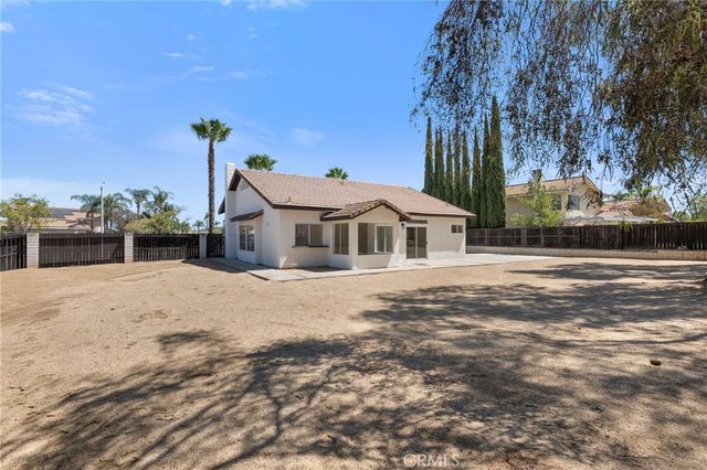 1074 Basilone Drive, Riverside, CA 92506