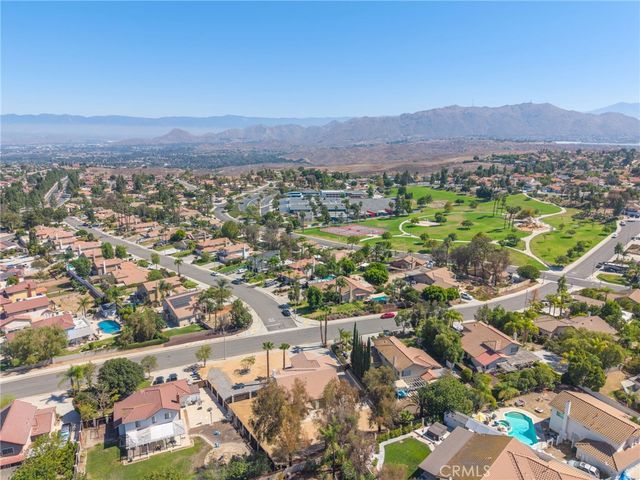 1074 Basilone Drive, Riverside, CA 92506