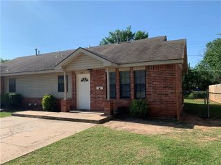 824 Russell Circle, Norman, OK 73071