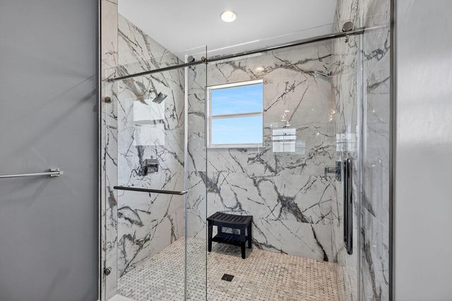 435 Sombrero Beach Road, Marathon, FL 33050