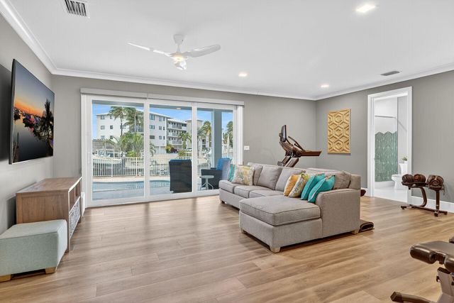 435 Sombrero Beach Road, Marathon, FL 33050