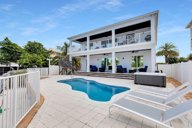 435 Sombrero Beach Road, Marathon, FL 33050