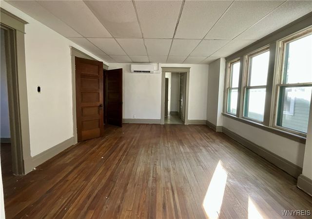 23 Matejko Street, Buffalo, NY 14206