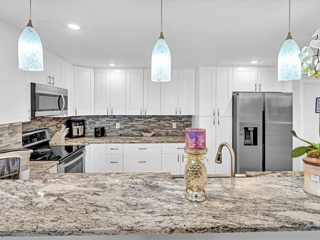 1150 HILLSBORO MILE 509, Hillsboro Beach, FL 33062