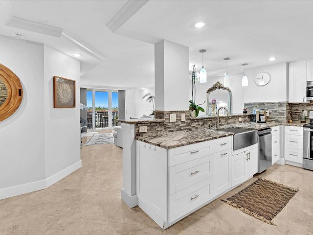 1150 HILLSBORO MILE 509, Hillsboro Beach, FL 33062