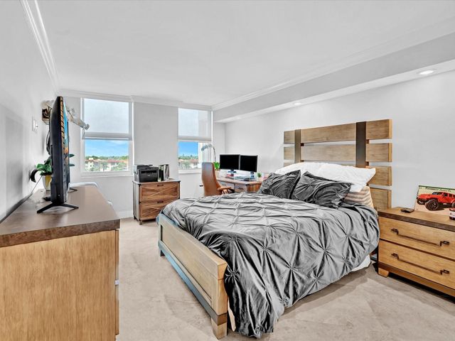 1150 HILLSBORO MILE 509, Hillsboro Beach, FL 33062