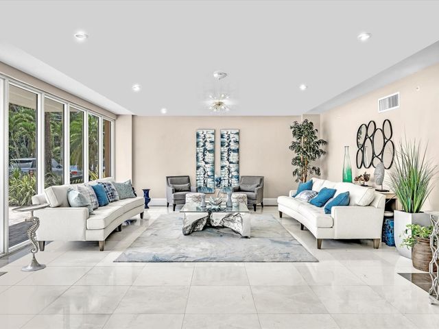 1150 HILLSBORO MILE 509, Hillsboro Beach, FL 33062