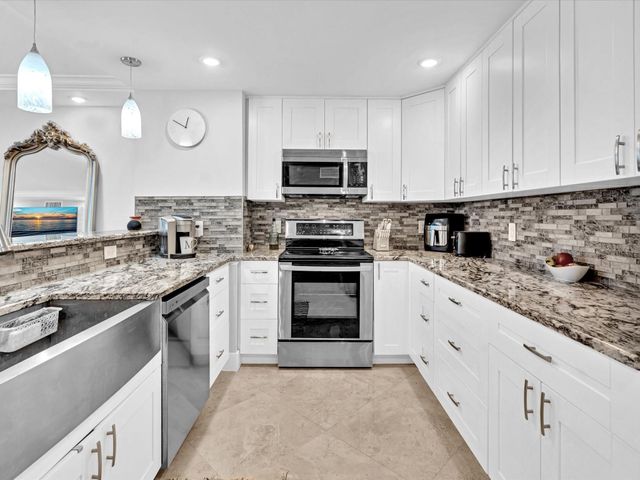 1150 HILLSBORO MILE 509, Hillsboro Beach, FL 33062