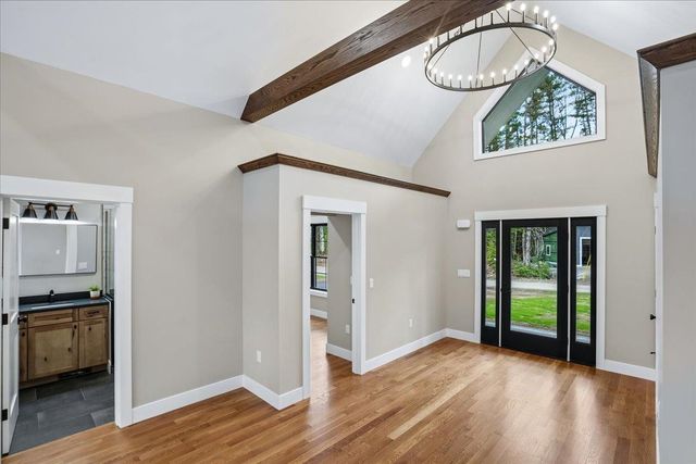 24 Smoke Rise Road, New Hampton, NH 03256