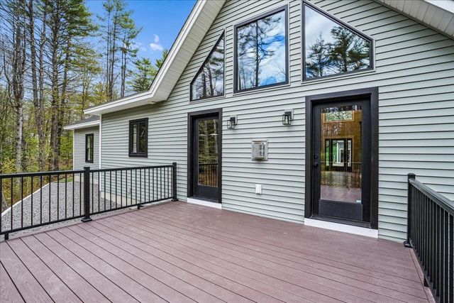 24 Smoke Rise Road, New Hampton, NH 03256