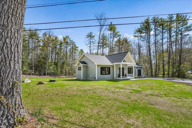 24 Smoke Rise Road, New Hampton, NH 03256