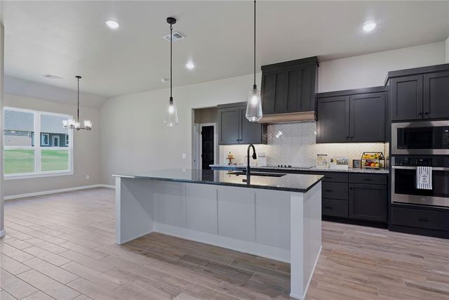 26319 Longhorn Drive, Blanchard, OK 73010