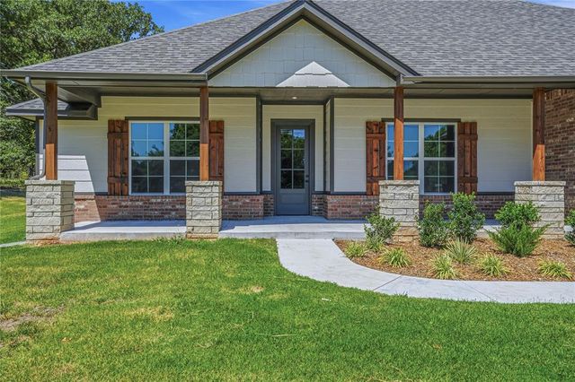 26319 Longhorn Drive, Blanchard, OK 73010