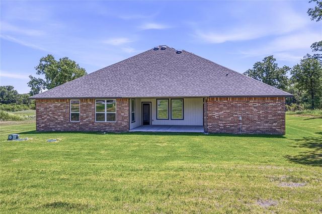 26319 Longhorn Drive, Blanchard, OK 73010