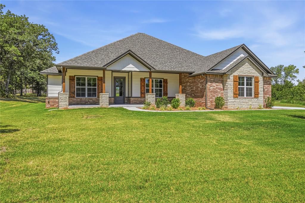 26319 Longhorn Drive, Blanchard, OK 73010