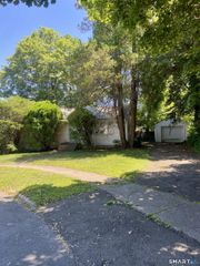 155 Lobdell Drive, Stratford, CT 06614
