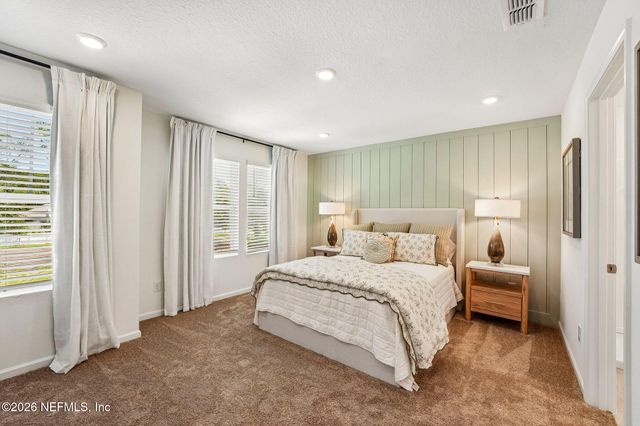 7657 COMMANDER Lane, Jacksonville, FL 32256