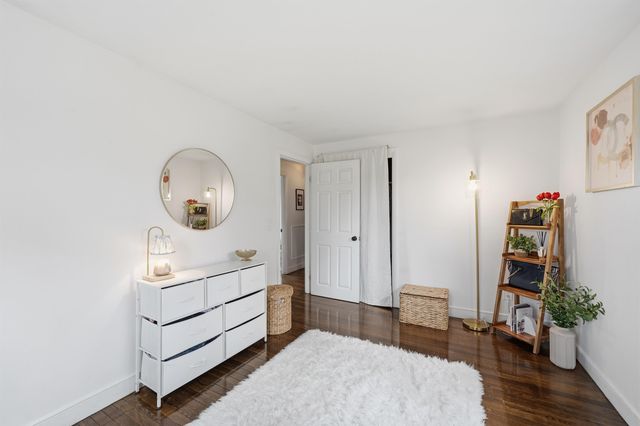 9 Scottsdale Road, Atkinson, NH 03811