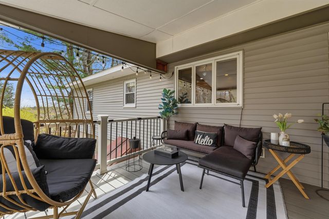 9 Scottsdale Road, Atkinson, NH 03811