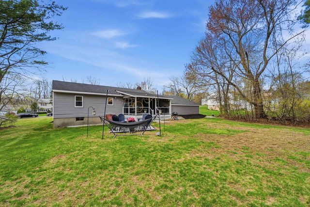 9 Scottsdale Road, Atkinson, NH 03811