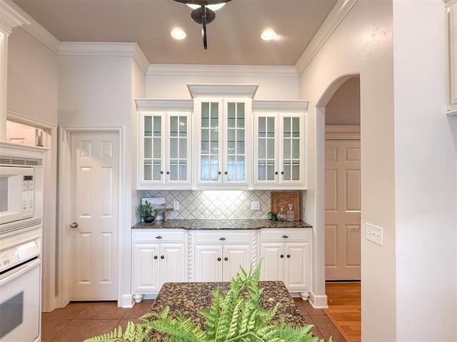 2611 Ashe Creek Drive, Edmond, OK 73034