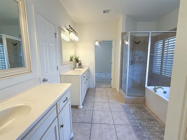 2611 Ashe Creek Drive, Edmond, OK 73034
