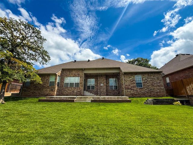 2611 Ashe Creek Drive, Edmond, OK 73034