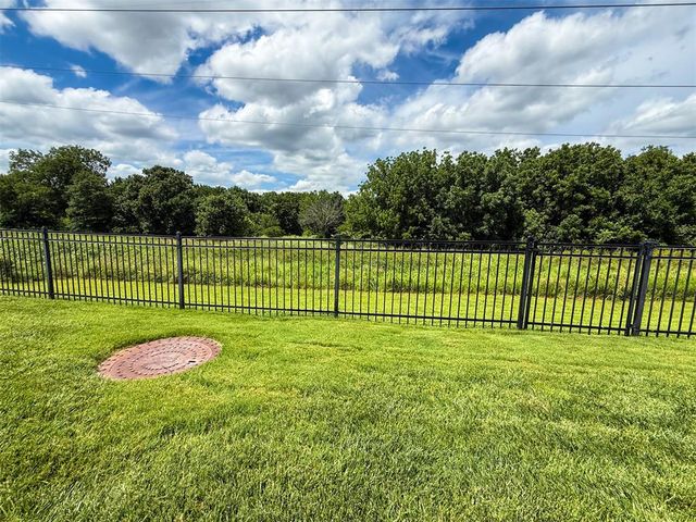 2611 Ashe Creek Drive, Edmond, OK 73034