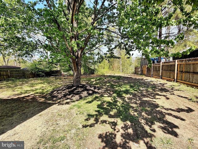 1008 HILLTOP RD, Glen Burnie, MD 21060