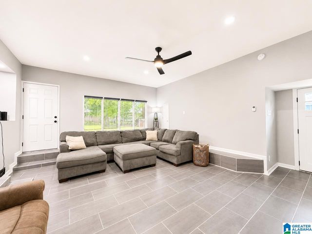 2601 RIDGEWOOD ROAD, Fultondale, AL 35068