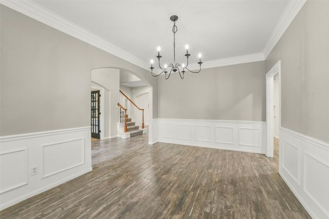 15730 Lake Loop Drive, Cypress, TX 77433