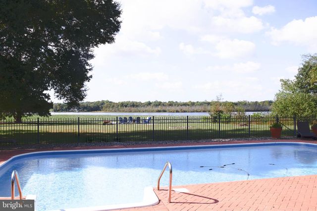 24800 PEALIQUOR RD, Denton, MD 21629