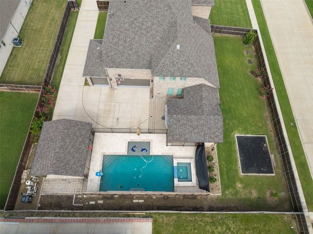 295 Crystal Cove, Sunnyvale, TX 75182